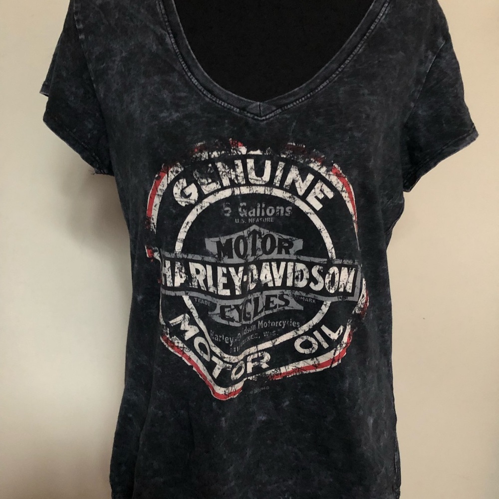 Woman’s Harley Davidson tee
